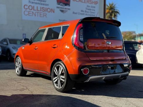 Used 2018 Kia Soul ! w/ Tech Package FWD image 11