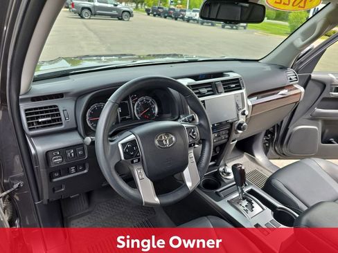 Certified 2022 Toyota 4Runner Limited AWD/4WD image 19