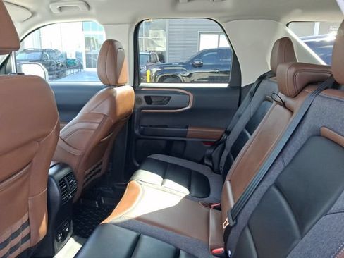 Used 2024 Ford Bronco Sport Outer Banks w/ Tech Package AWD/4WD image 6