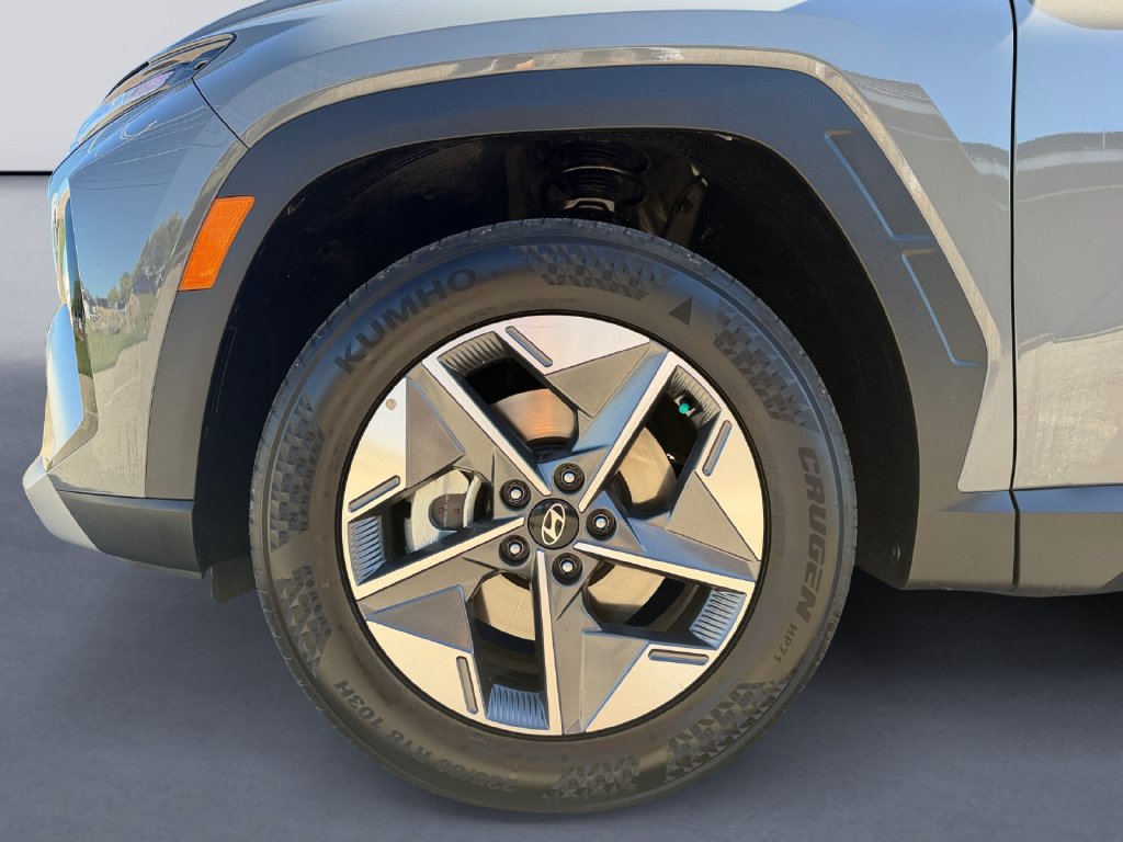 Certified 2025 Hyundai Tucson SEL AWD/4WD image 9