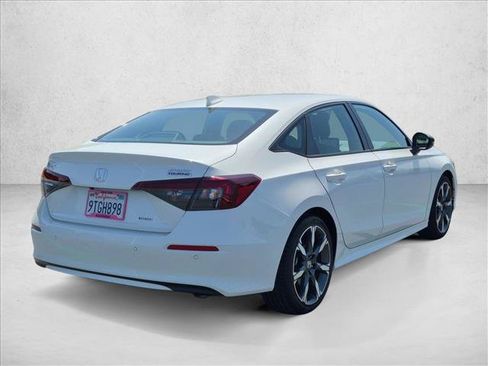 Used 2025 Honda Civic Sport Touring image 5