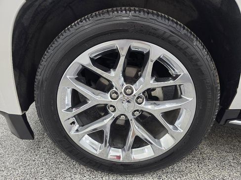 Used 2017 Chevrolet Tahoe Premier RWD image 35