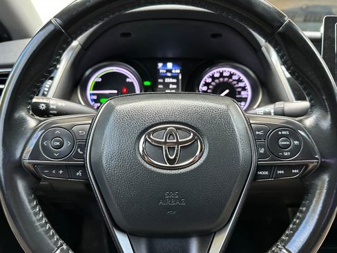 Used 2022 Toyota Camry SE image 23