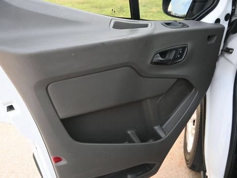 Used 2022 Ford Transit 250 148 High Roof Extended RWD image 10