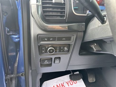 Used 2022 Ford F150 XLT w/ Equipment Group 302A High image 17