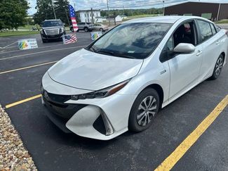 Used 2022 Toyota Prius Prime LE FWD video 1