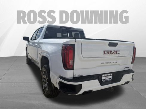 Used 2020 GMC Sierra 1500 AT4 w/ AT4 Premium Package AWD/4WD image 6