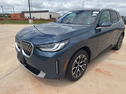 Used 2026 BMW X3 xDrive30i w/ Premium Package AWD/4WD image 1