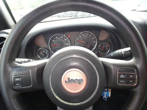 Used 2016 Jeep Wrangler Sport AWD/4WD image 19