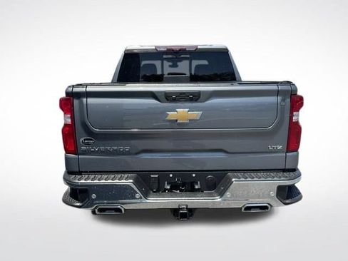 Used 2022 Chevrolet Silverado 1500 LTZ w/ LTZ Premium Package AWD/4WD image 6
