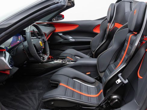 Used 2024 Ferrari SF90 Spider AWD/4WD image 5