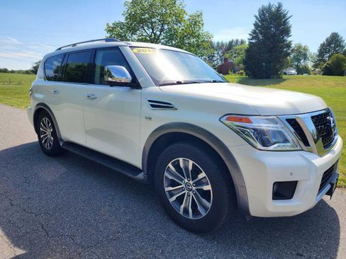 Used 2018 Nissan Armada SL w/ Premium Package AWD/4WD image 4