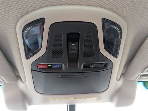 Used 2022 Subaru Outback Limited XT image 33