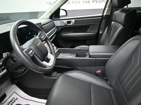 Used 2025 Hyundai Santa Fe XRT AWD/4WD image 16