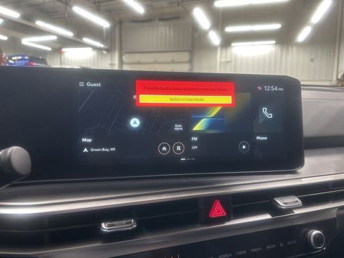 New 2025 Kia Sorento EX w/ Panoramic Sunroof Package image 17