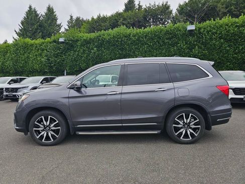 Used 2019 Honda Pilot Touring image 4