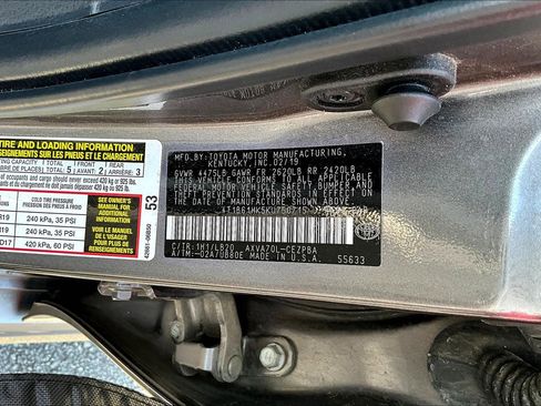 Used 2019 Toyota Camry XSE FWD image 17