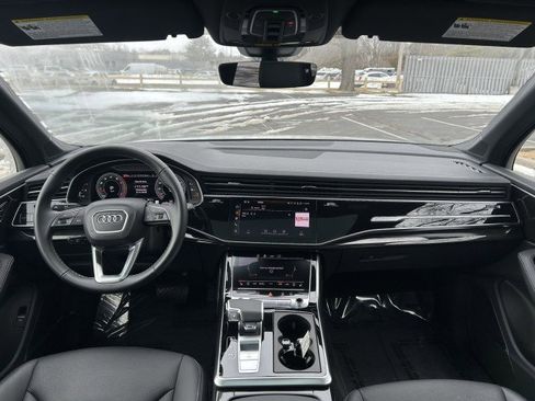 Used 2025 Audi Q7 3.0T Premium Plus w/ Premium Plus Package image 9