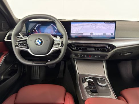 Certified 2025 BMW 330i Sedan image 29