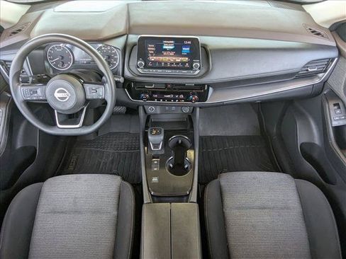 Used 2021 Nissan Rogue SV FWD image 17