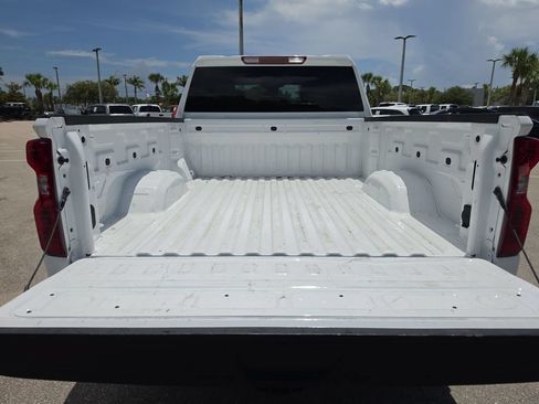 Used 2025 Chevrolet Silverado 2500 LT w/ Convenience Package AWD/4WD image 31