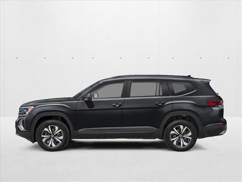 New 2026 Volkswagen Atlas SE FWD image 3
