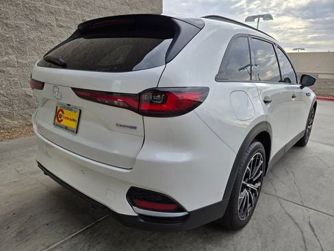 Used 2025 MAZDA CX-70 Plug-In Hybrid w/ Premium Pkg image 5