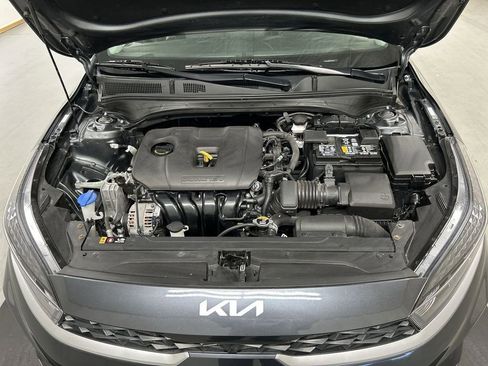 Certified 2023 Kia Forte LXS FWD image 23