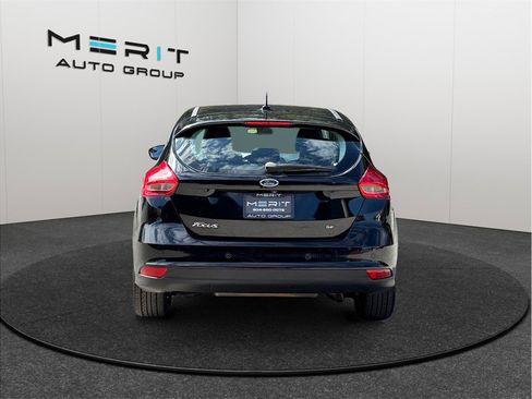 Used 2016 Ford Focus SE w/ Equipment Group 201A image 8