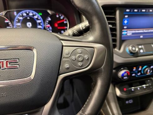 Used 2022 GMC Acadia AT4 w/ Technology Package AWD/4WD image 19