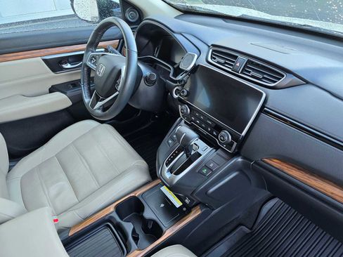 Used 2020 Honda CR-V Touring image 10