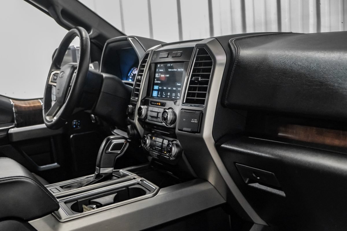 Used 2016 Ford F150 Platinum w/ Equipment Group 701A Luxury AWD/4WD image 12