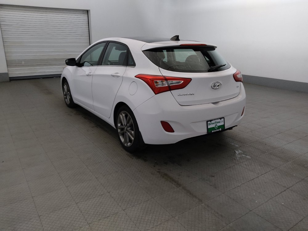 Used 2016 Hyundai Elantra GT w/ Option Group 03 FWD image 5