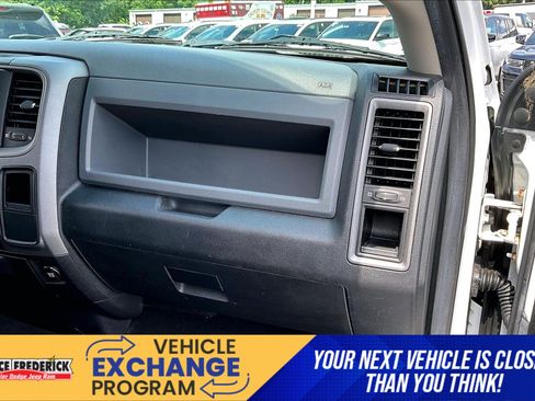 Used 2014 RAM 1500 Express AWD/4WD image 13