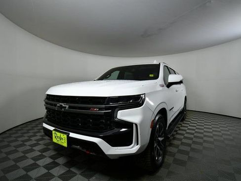 Used 2022 Chevrolet Suburban Z71 w/ Off-Road Capability Package image 6