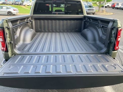 Used 2026 RAM 1500 Big Horn AWD/4WD image 10