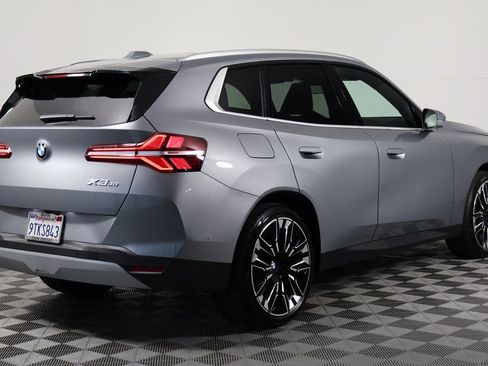 Used 2025 BMW X3 xDrive30i w/ Convenience Package image 4