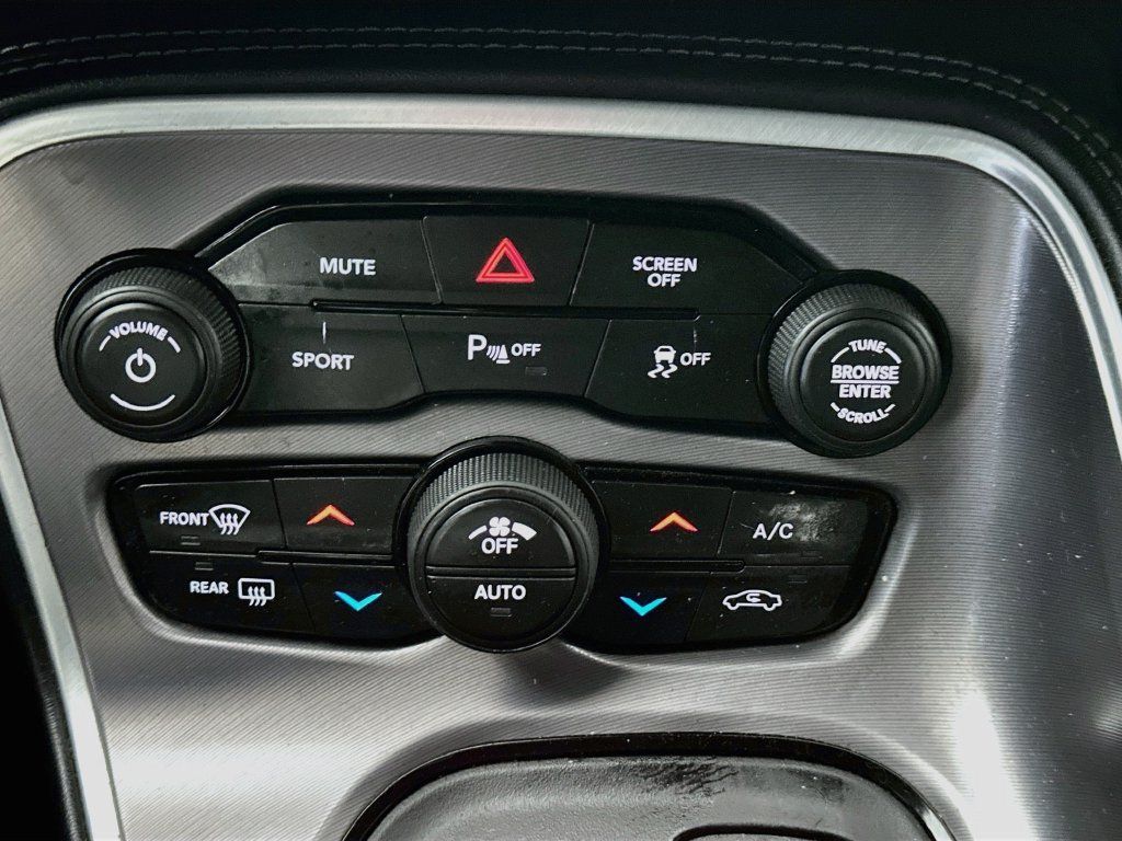 Used 2021 Dodge Challenger R/T RWD image 18