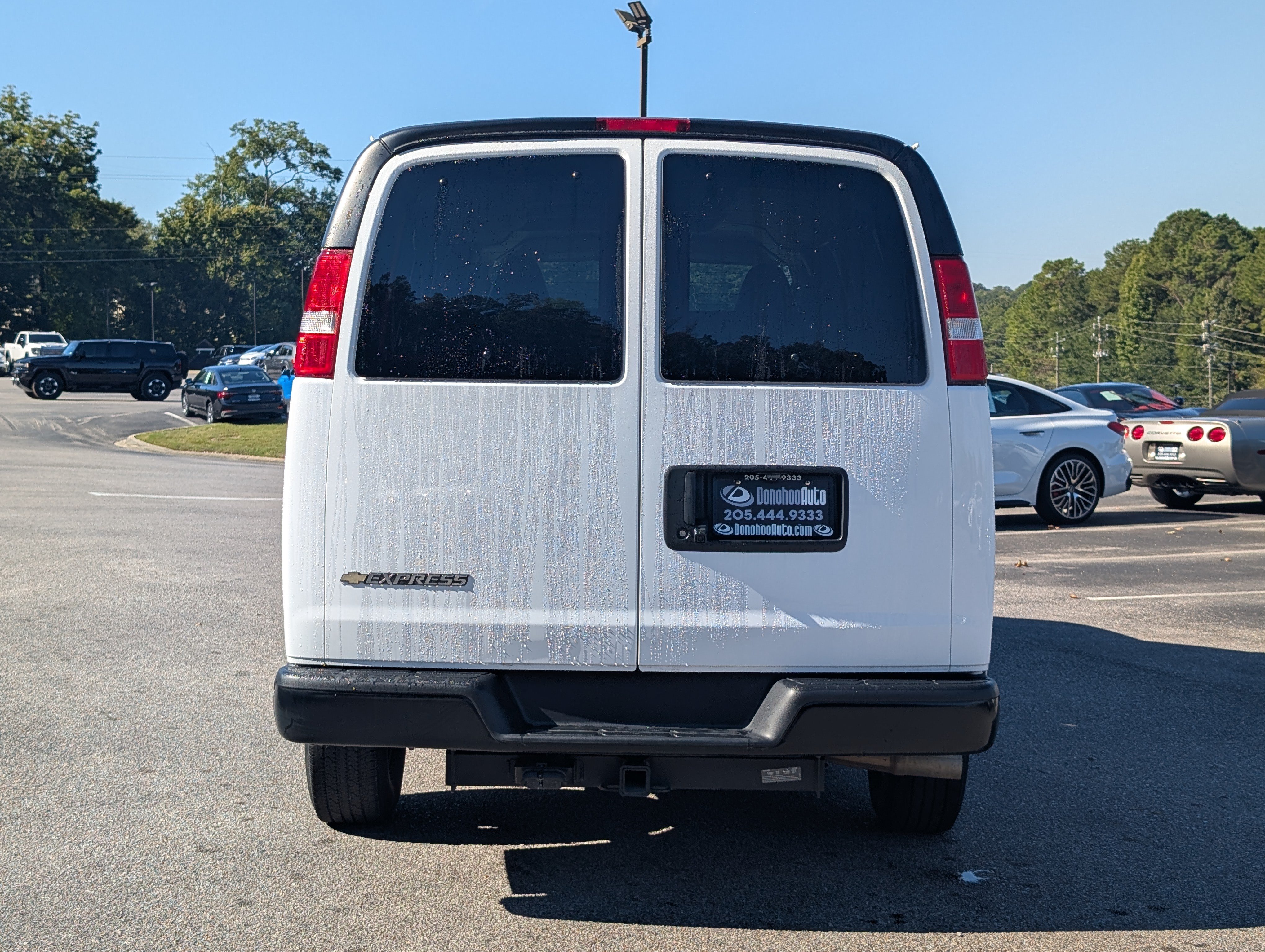 Used 2024 Chevrolet Express 3500 LS RWD image 8