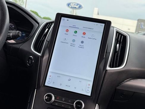 Used 2022 Ford Edge Titanium AWD/4WD image 23