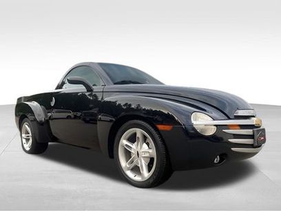 Used 2004 Chevrolet SSR w/ Preferred Equipment Group