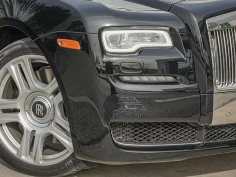 Certified 2016 Rolls-Royce Ghost Extended Wheelbase image 2