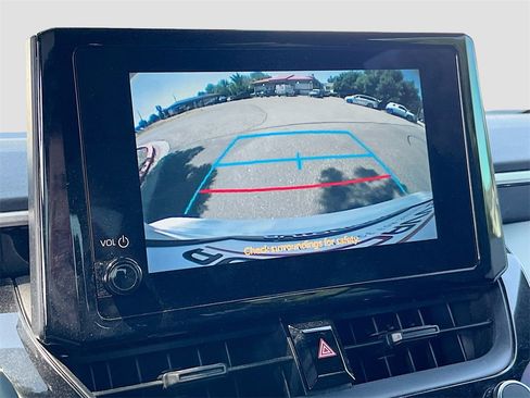 Used 2024 Toyota Corolla SE image 14