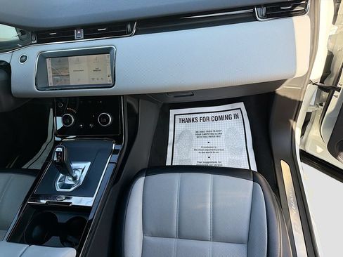 Used 2021 Land Rover Range Rover Evoque R-Dynamic S AWD/4WD image 16