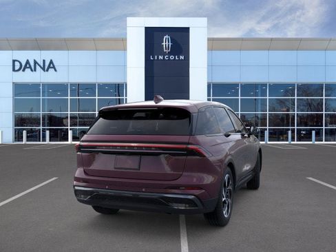 New 2025 Lincoln Nautilus Premier w/ Jet Appearance Package image 8