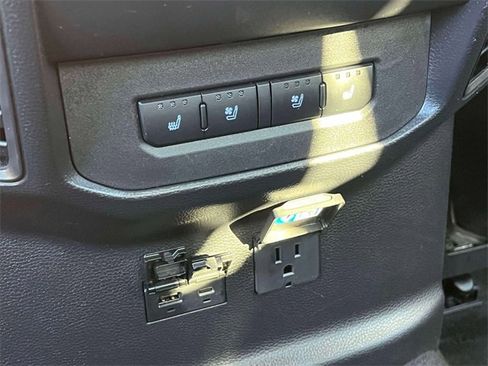 Used 2025 Toyota Tundra Capstone image 17