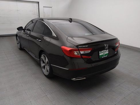Used 2018 Honda Accord Touring image 5