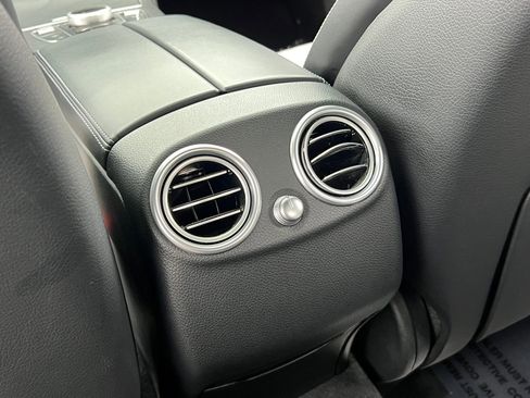 Used 2019 Mercedes-Benz GLC 300 4MATIC Coupe image 17