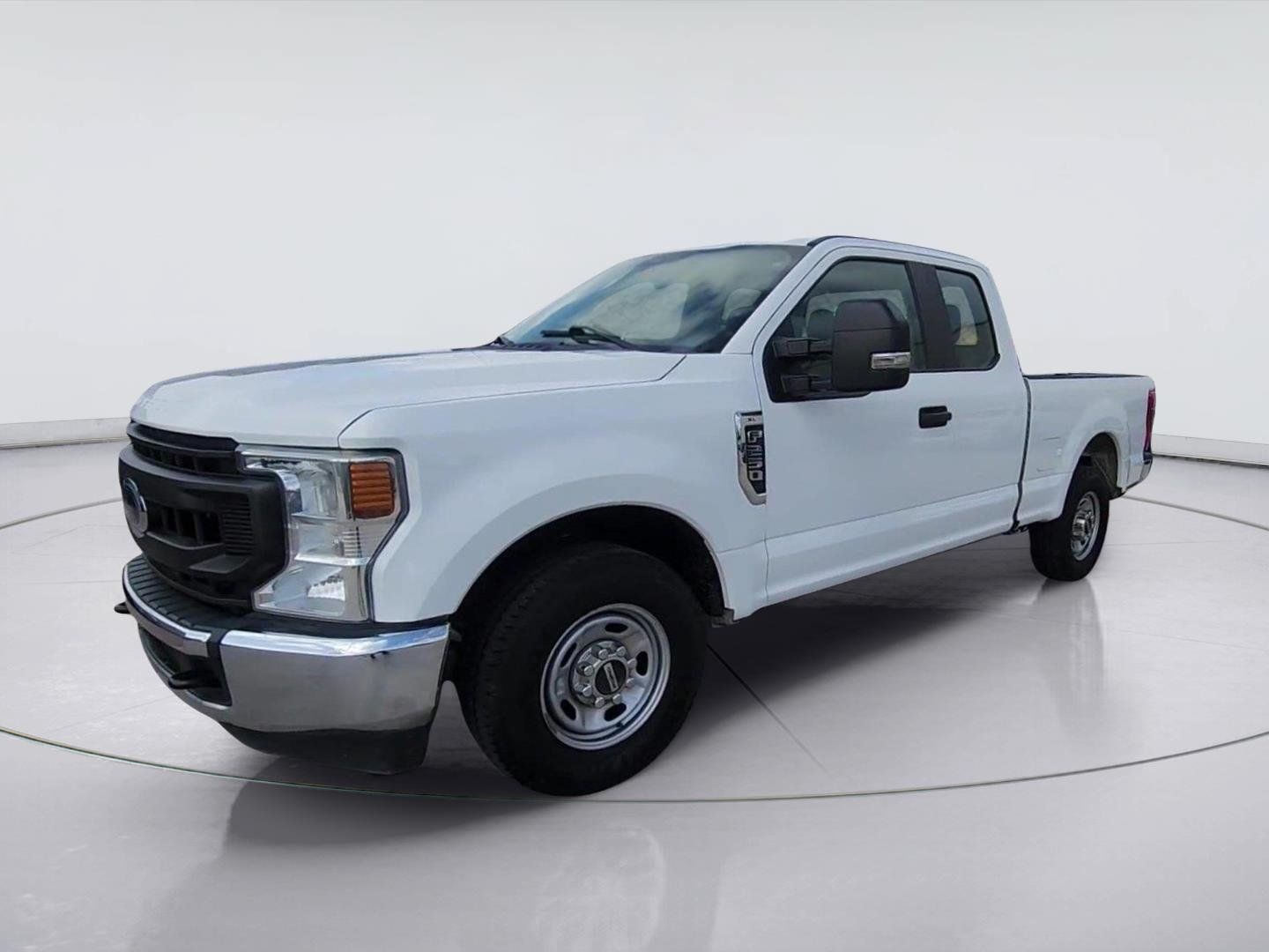 Used 2020 Ford F250 XL w/ Power Equipment Group RWD image 4