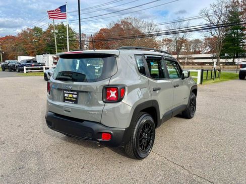 Used 2020 Jeep Renegade Sport image 6